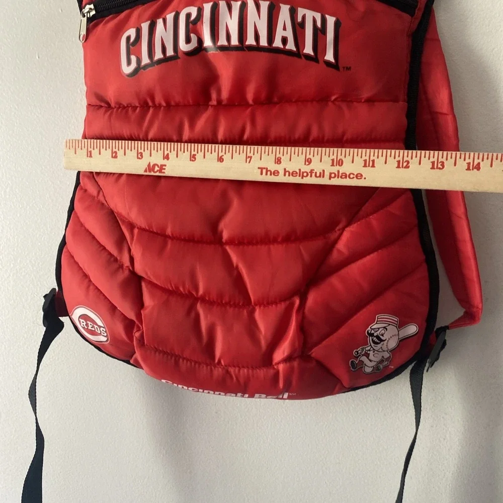 Cincinnati Reds MLB Catcher's Chest Protector Backpack Stadium Giveaway PROMO